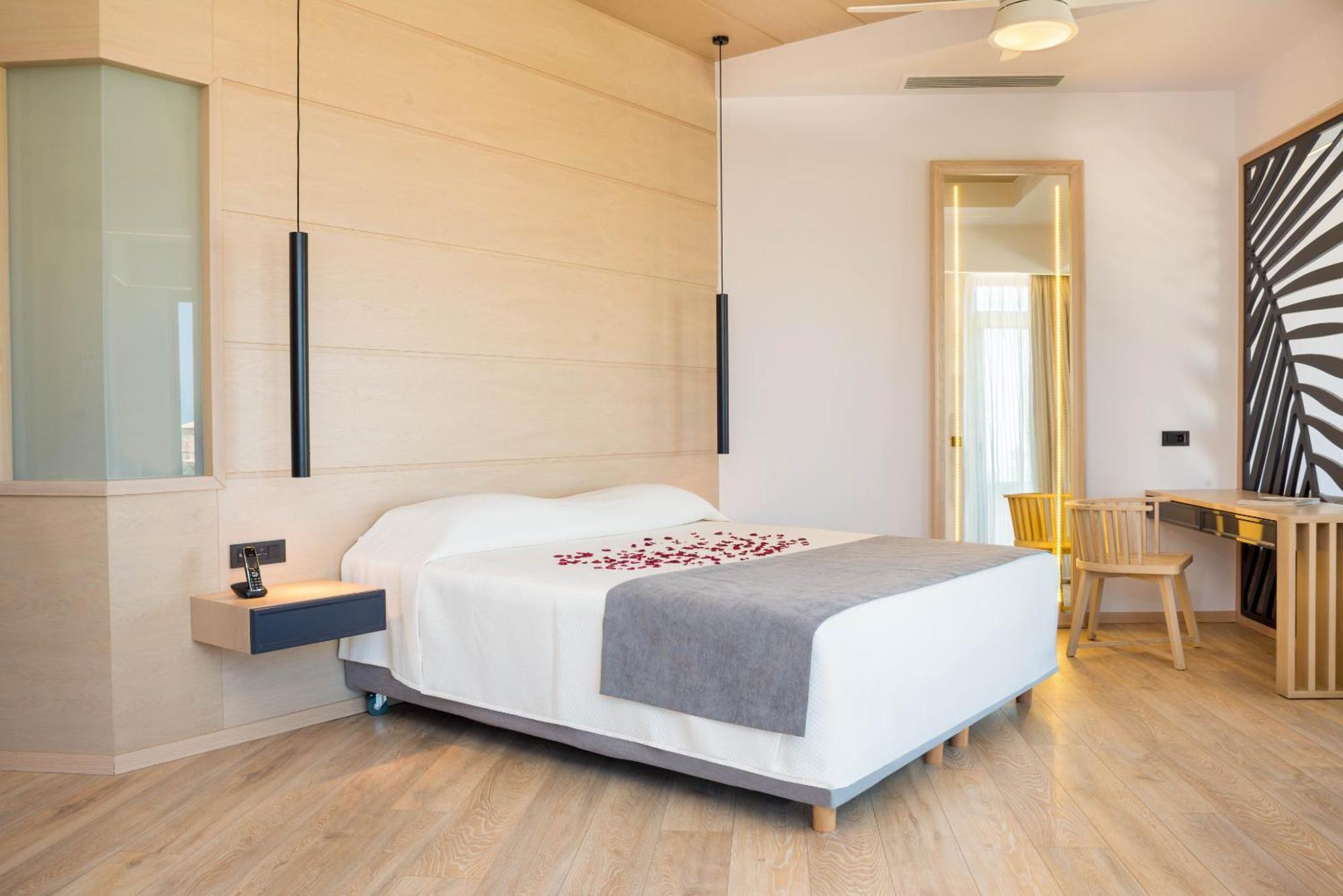 Oscar Suites & Village Агия-Марина Экстерьер фото
